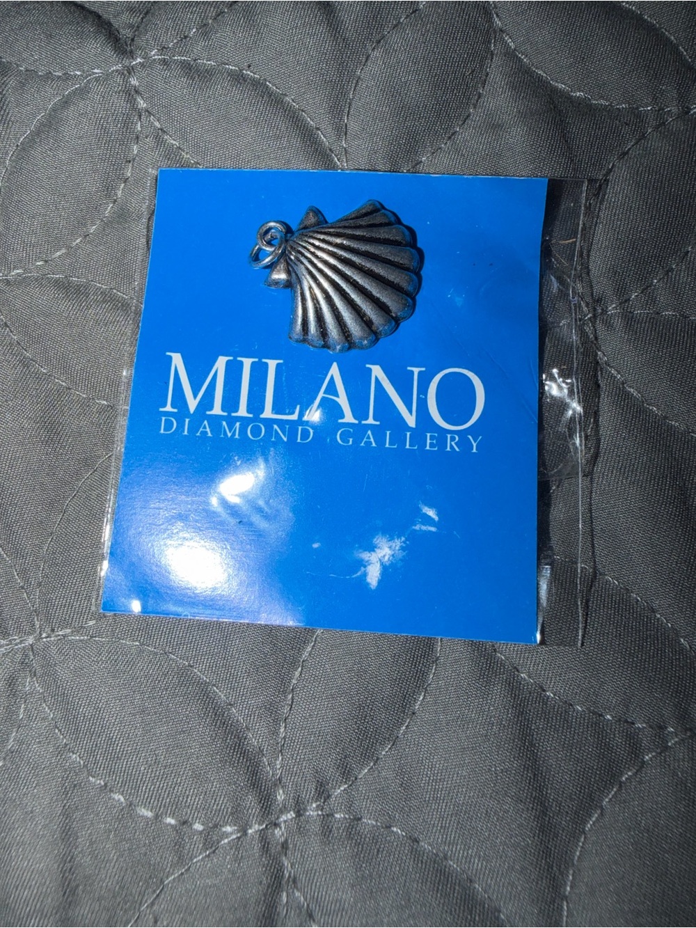 NEW NWT Milano Gunmetal Shell Charm Pendant. MUST BE BUNDLED